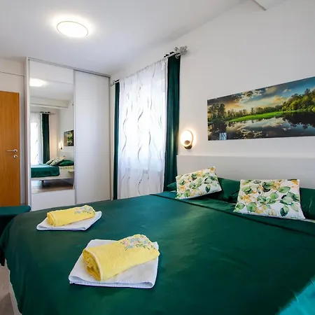 Apartments Mateo Rovinjsko Selo Extérieur photo